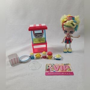 Shopkins Shoppies Popette's Popcorn Stop Playset Doll Set